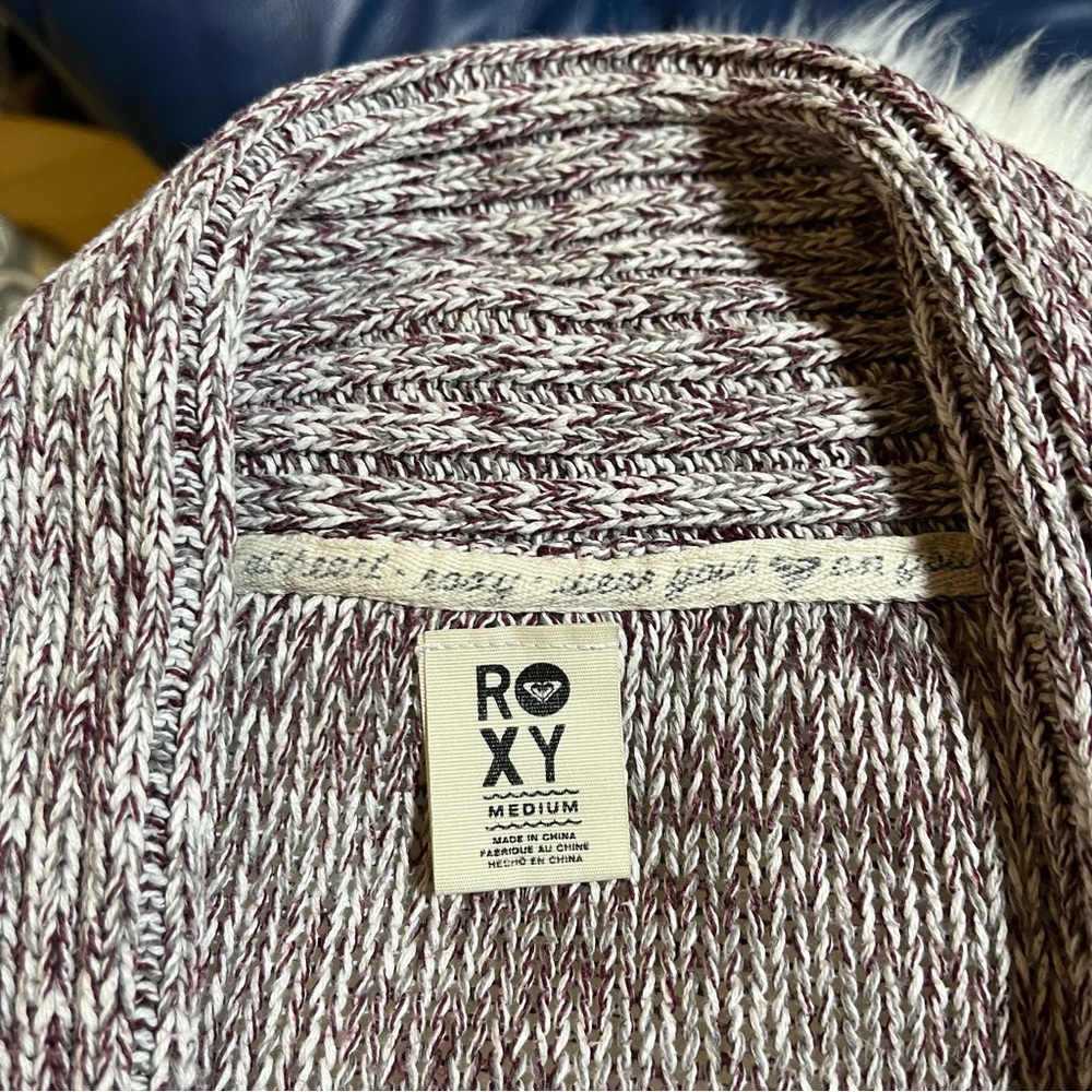 Vintage Roxy Sweater - Picture 3 of 4